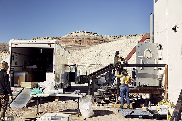On the lower deck there is a shared lab and a workshop areas. Upstairs there is a kitchen and six very small bunk rooms for sleeping and privacy