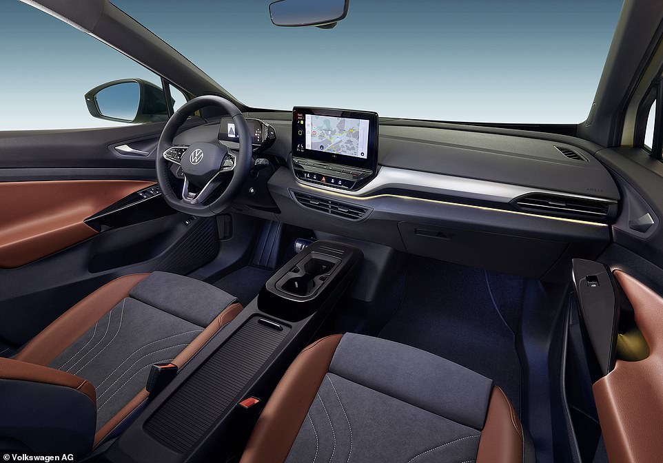 The centre console is there for practical and safety purposes, as it houses the central airbag to prevent the driver and front passenger clashing heads in a side-impact crash