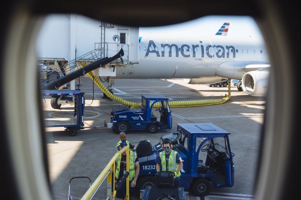 Seven Airlines Close Billions of Dollars in Loans With Treasury